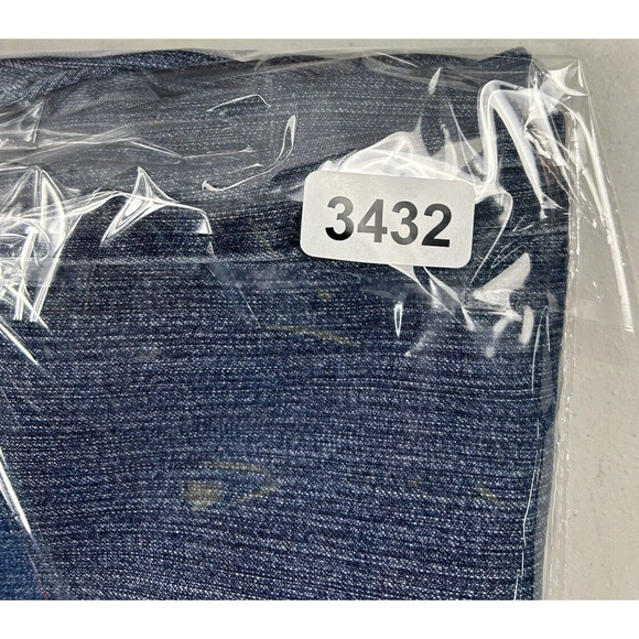 Gloria Vanderbilt Womens Size 12 Dark Wash Short Jeans - Picture 13 of 13